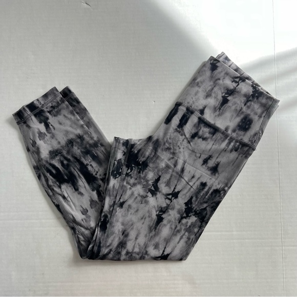lululemon athletica Pants - Lululemon Align Pant II 25" *Game Day
Game Day Dark Chrome Black Multi size 10